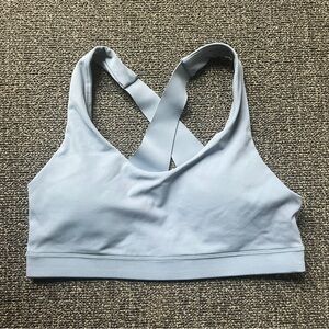 ✨3/$15✨: Old Navy Criss Cross Sports Bra
